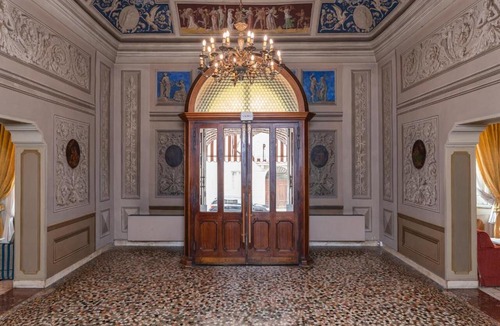 Old Town Hotel | Phi Hotel Canalgrande