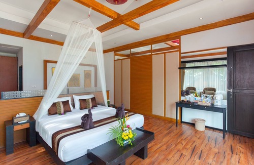 Ko Phi Phi Hotel | Phi Phi Long Beach Resort & Villa