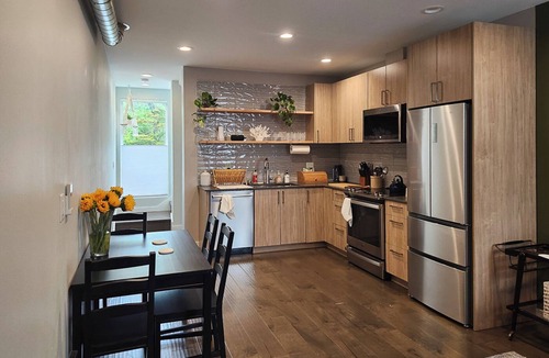 Phinney Ridge House | Phinney Ridge Comfy Digs!