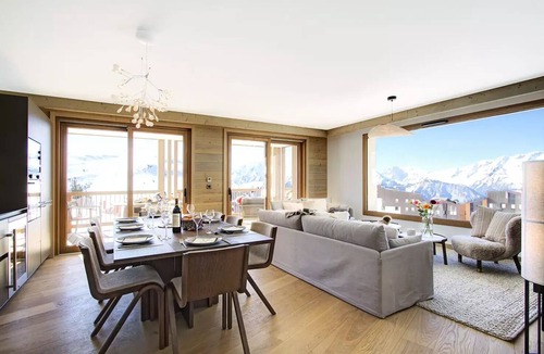 Bergers Apartment | PHOA23 Spacious apartment in a residence with a pool, right at the foot of the slopes