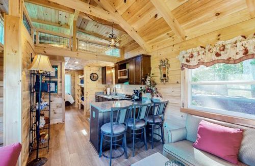 Mars Hill House | Phobos Cabin