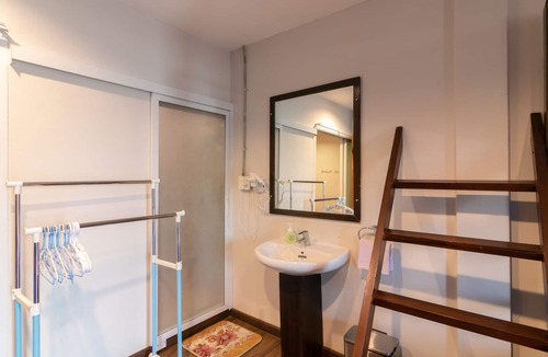 Rama 9 Hostel | Phobphanhostel