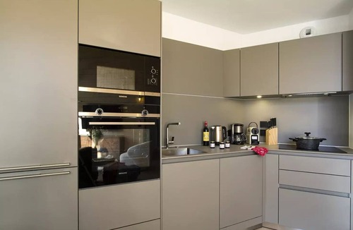 Bergers Apartment | PHOC31 A beautiful, spacious, bright, and very well-equipped apartment