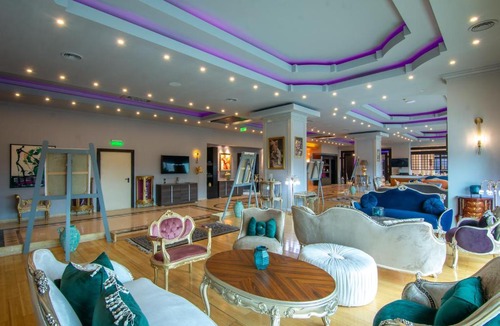 Sector 1 Hotel | Phoenicia Express Hotel