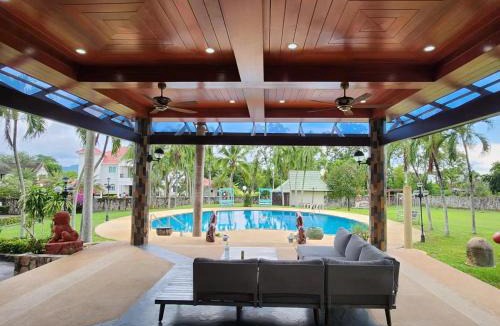 Huai Yai Villa | Phoenix Gold Club Villa & Yahaha