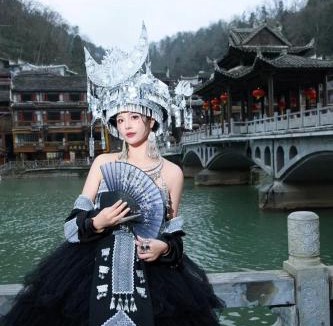 Fenghuang Bed & Breakfast | Phoenix Hall Historic Residence