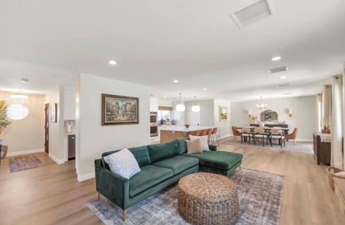 Alhambra House | Phoenix Home Away From Home