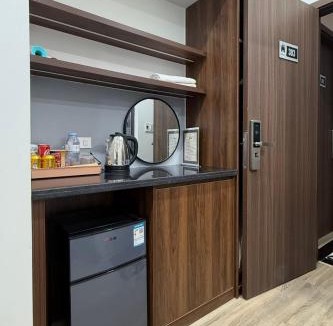 Tu Son Hotel | Phoenix home