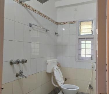 Siliguri Hotel | Phoenix Lodge