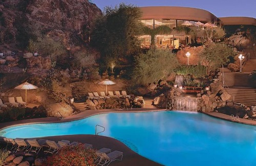 Tempe Hotel | Phoenix Marriott Resort Tempe at The Buttes