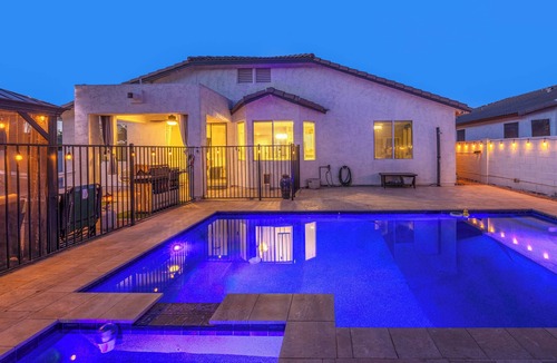Laveen Ranch House | Phoenix Resort Home: Open Concept Pool Spa Cabana Families Love It!