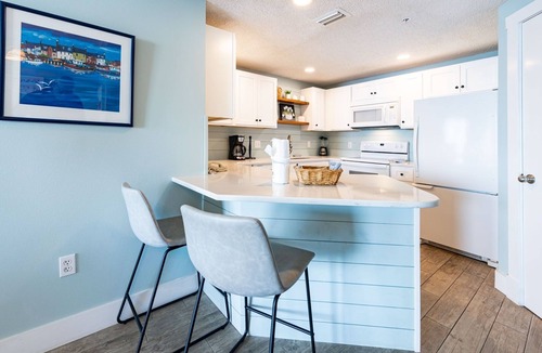 Orange Beach East Condo | Phoenix X 711 2 Bedroom Condo