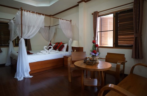 Pong Yaeng Hotel | Phuoobfa Resort
