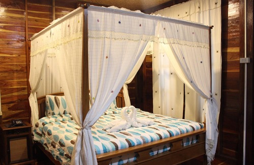 Wang Thong Hotel | Phupha Inn Resort