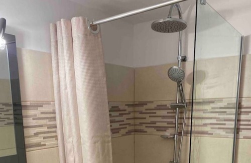 Sector 4 Condo | Piata Sudului Host
