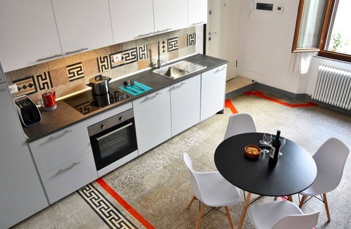 Poggiarello Apartment | - Piazza Arnolfo 1932-