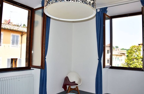 Poggiarello Apartment | - Piazza Arnolfo 1932-