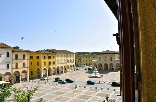 Poggiarello Apartment | - Piazza Arnolfo 1932-