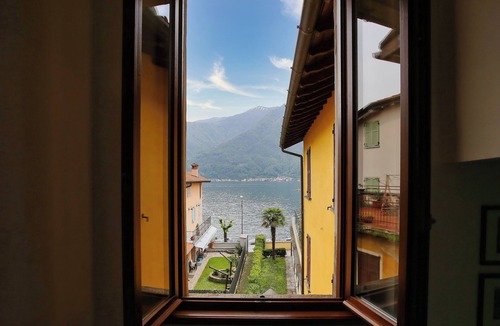 Lenno Apartment | Piazza Campidoglio 5
