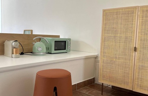 Acquasparta Apartment | Piazza Condo – Terrace with Palazzo Cesi View InBorgo