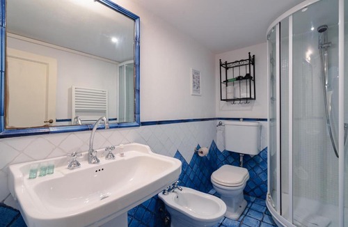 Sant' Ambrogio Apartment | Piazza Dei Ciompi With Private Garden