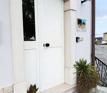 Busso Apartment | PIAZZA SANTANGELO - Home -