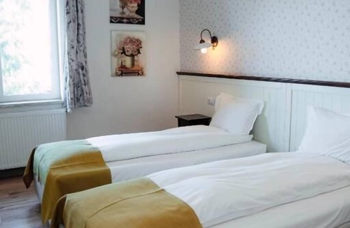 Bacau Hotel | Piazzetta