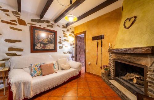 Laroya House | Picachico