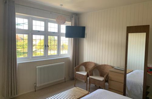 Sheringham Bed & Breakfast | Picaroons - Friendly Bed & Breakfast Quiet with ample off-street parking