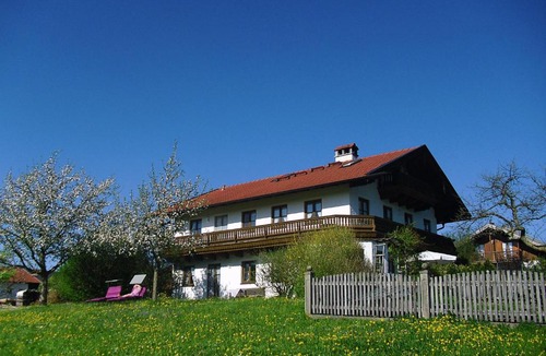 Bad Endorf Apartment | Pichler Roswitha