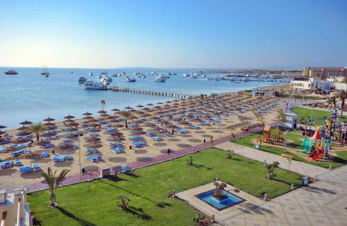 Al Mamsha El Seyahi Resort | Pickalbatros White Beach Resort - Hurghada