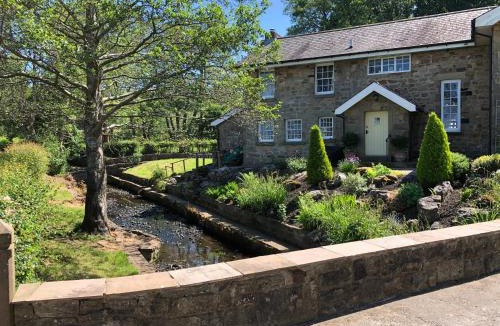 Wesham Bed & Breakfast | Picket Post House Accommodation