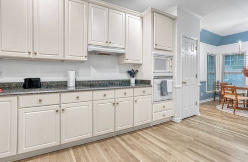 High Point House | Pickleball, Basketball, Movie Theater, King Beds