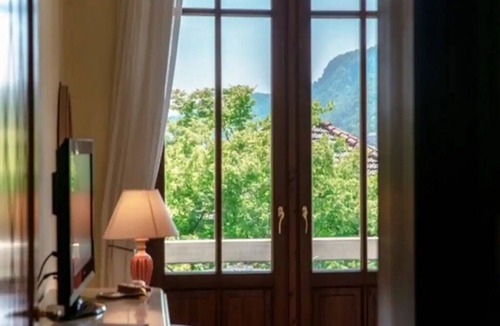 Como Villa | Picturesque Villa Nestled By The Lake Como With Blend Of Rustic, Modern Elements