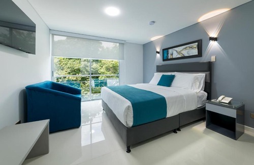 Cali Hotel | Piedra Luna