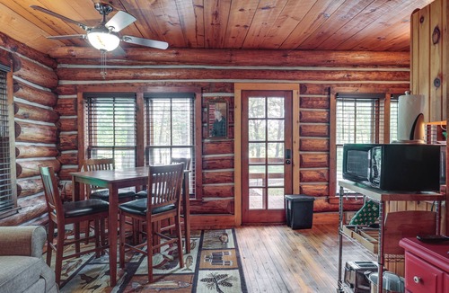 Park Falls Cabin | Pier & Lake-View Patio: Wisconsin Northwoods Cabin