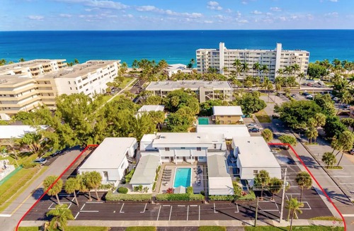 Deerfield Beach Apartment | Pier Walk Beach Studio 103 | Sleeps up to 3