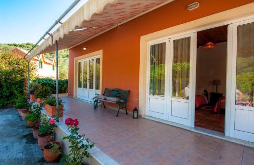 Paleokastritsa Apartment | Pieros Studios Lisipios