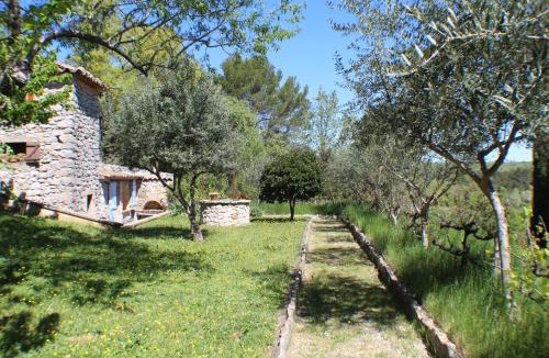Fox-Amphoux Bed & Breakfast | Pierre de Lune