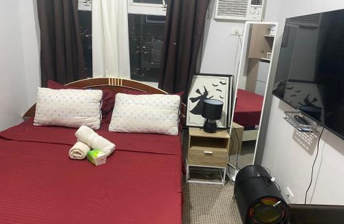Highway Hills Hotel | Pierrecondotel