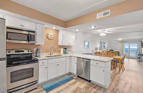 South Nags Head Condo | PierView 208: Oceanfront | Renovated | Shared Pool