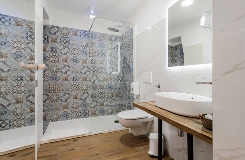 Torre a Mare Bed & Breakfast | Pietramare Luxury - Ruby by Rentbeat