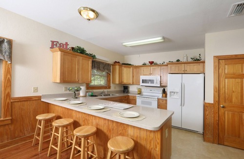 Pigeon Forge Villa | Pigeon Forge 120 - Three Bedroom Villa, Sleeps 10