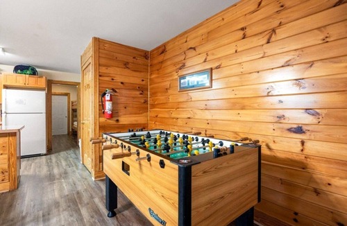Pigeon Forge Villa | Pigeon Forge 125 - Three Bedroom Villa, Sleeps 14