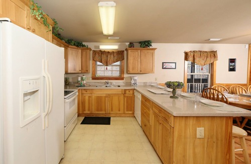 Pigeon Forge Villa | Pigeon Forge 207 - Three Bedroom Villa, Sleeps 18