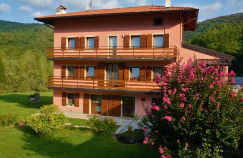 Pulfero House | Pikes