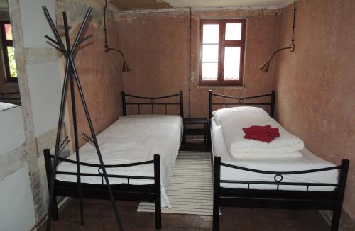 Binzwangen House | Pilger- und Radlerherberge Herberge im Hofhaus