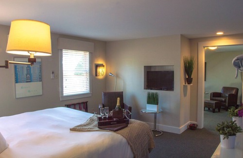 Commercial Street Hotel | Pilgrim House