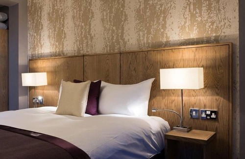 Bedford Hotel | Pilgrims Progress by Wetherspoon
