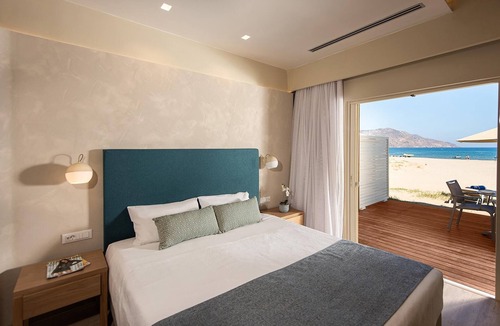 Mathes Hotel | Pilot Beach Resort